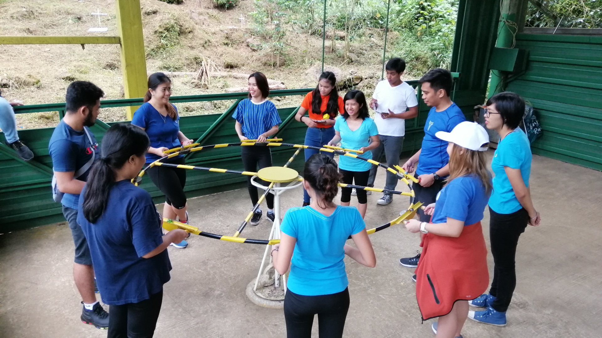 Loop Lifts team building game